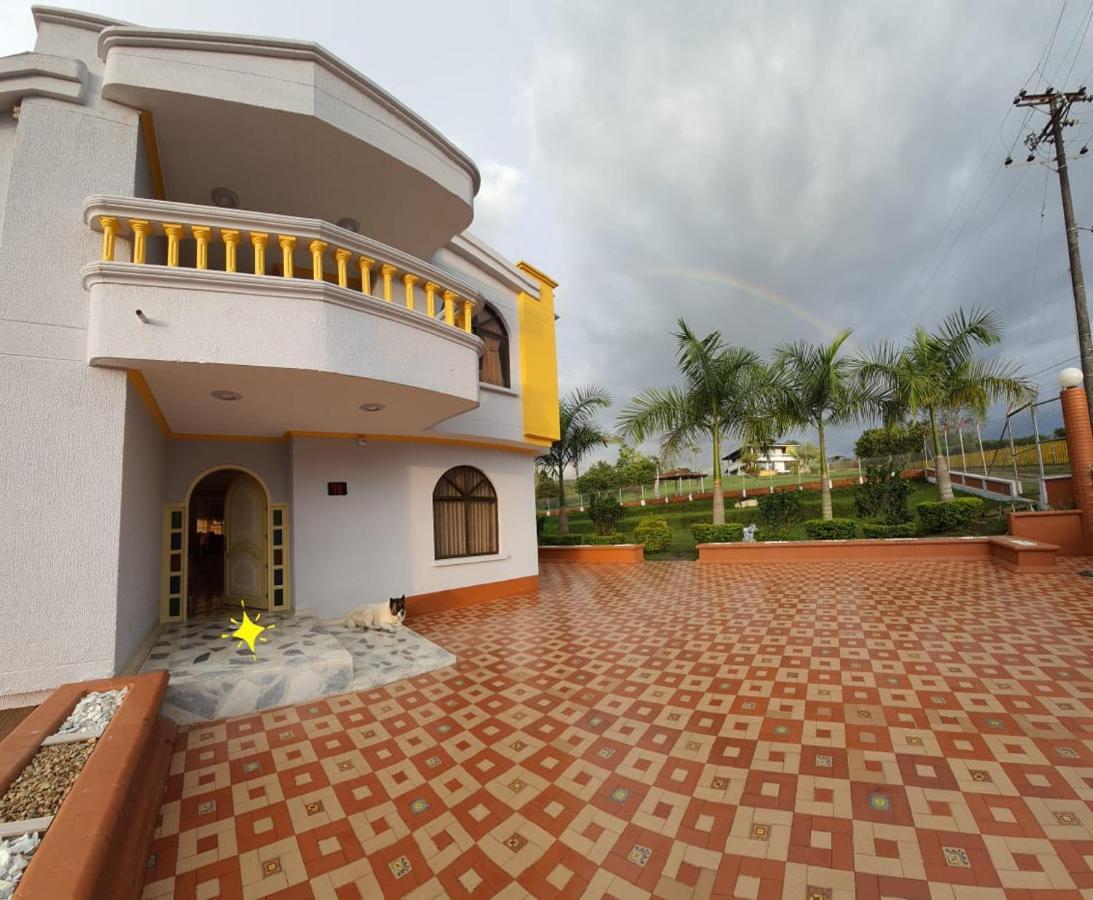 Hotel Casa Confort Santa Rosa de Cabal Exterior photo